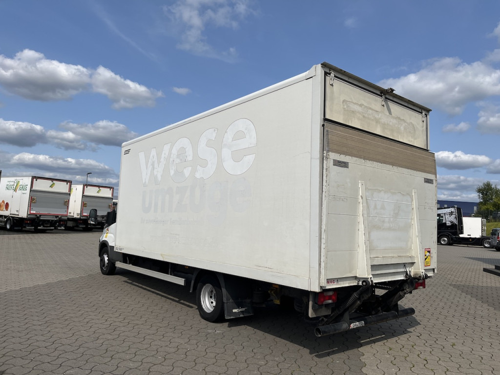 Iveco 70C18 Daily Koffer mit Ladebordwand - الشاحنات الصغيرة صندوق مغلق: صور 3 Iveco 70C18 Daily Koffer mit Ladebordwand - الشاحنات الصغيرة صندوق مغلق: صور 3