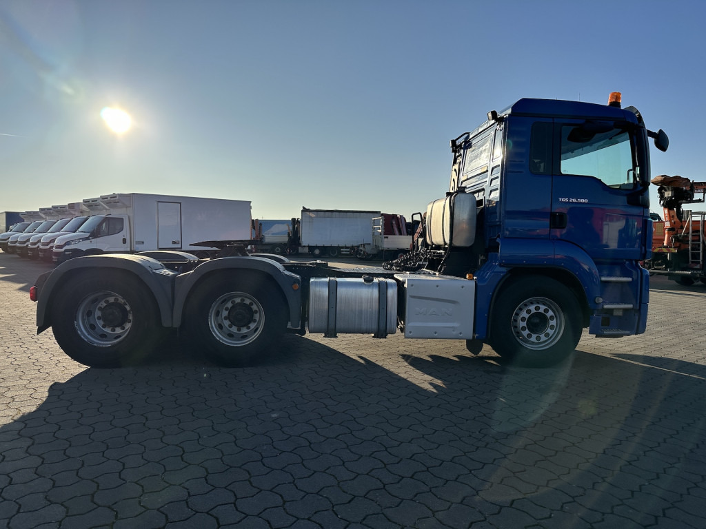 MAN TGS 26.500 6x4 Kipphydraulik Intarder - شاحنة جرار: صور 5 MAN TGS 26.500 6x4 Kipphydraulik Intarder - شاحنة جرار: صور 5