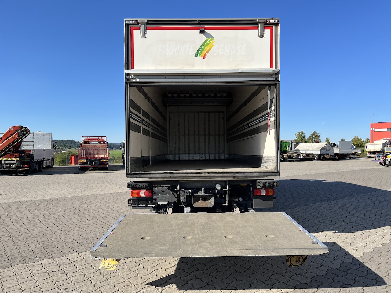 Mercedes-Benz Antos 1840 4x4 HAD  LBW Kühlung Flüssigstickstoff - بصندوق مغلق شاحنة: صور 5 Mercedes-Benz Antos 1840 4x4 HAD  LBW Kühlung Flüssigstickstoff - بصندوق مغلق شاحنة: صور 5
