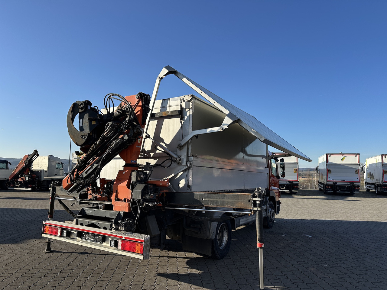 Mercedes-Benz Atego 1529 4x2 Atlas 57.3-A2 Kadaverkipper - قلابات, شاحنة كرين: صور 2 Mercedes-Benz Atego 1529 4x2 Atlas 57.3-A2 Kadaverkipper - قلابات, شاحنة كرين: صور 2