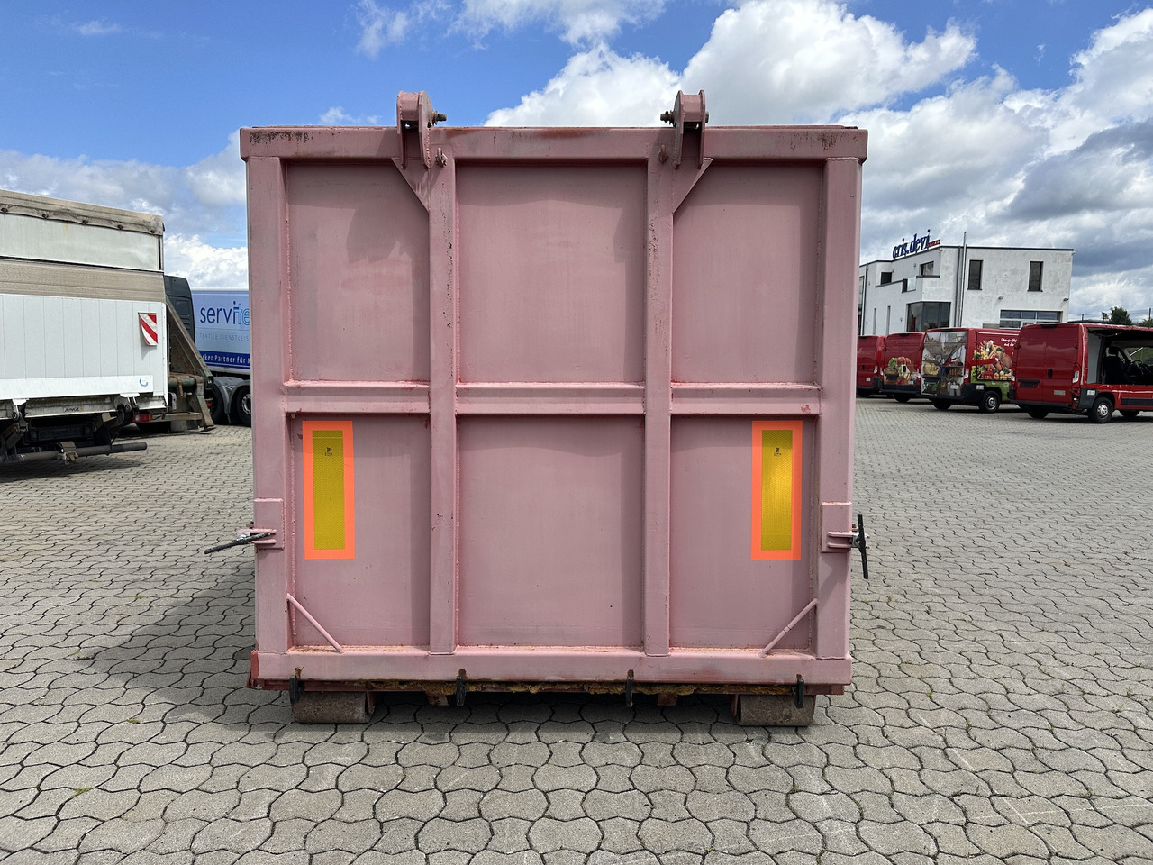 Mercedes-Benz Wassercontainer Mulde 30 cbm Silo für Abrollkipper - شاحنة: صور 4 Mercedes-Benz Wassercontainer Mulde 30 cbm Silo für Abrollkipper - شاحنة: صور 4