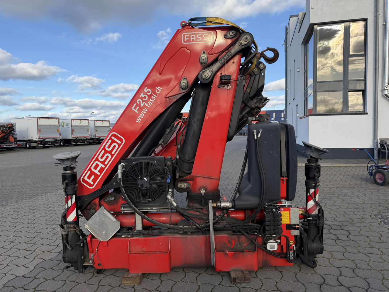 Palfinger FASSI F 235 A.2.23 Kran + Funk - ونش كرين: صور 5 Palfinger FASSI F 235 A.2.23 Kran + Funk - ونش كرين: صور 5