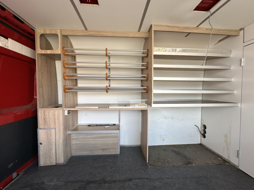 Peugeot Boxer Verkaufsfahrzeug Foodtruck - شاحنات طعام: صور 3 Peugeot Boxer Verkaufsfahrzeug Foodtruck - شاحنات طعام: صور 3