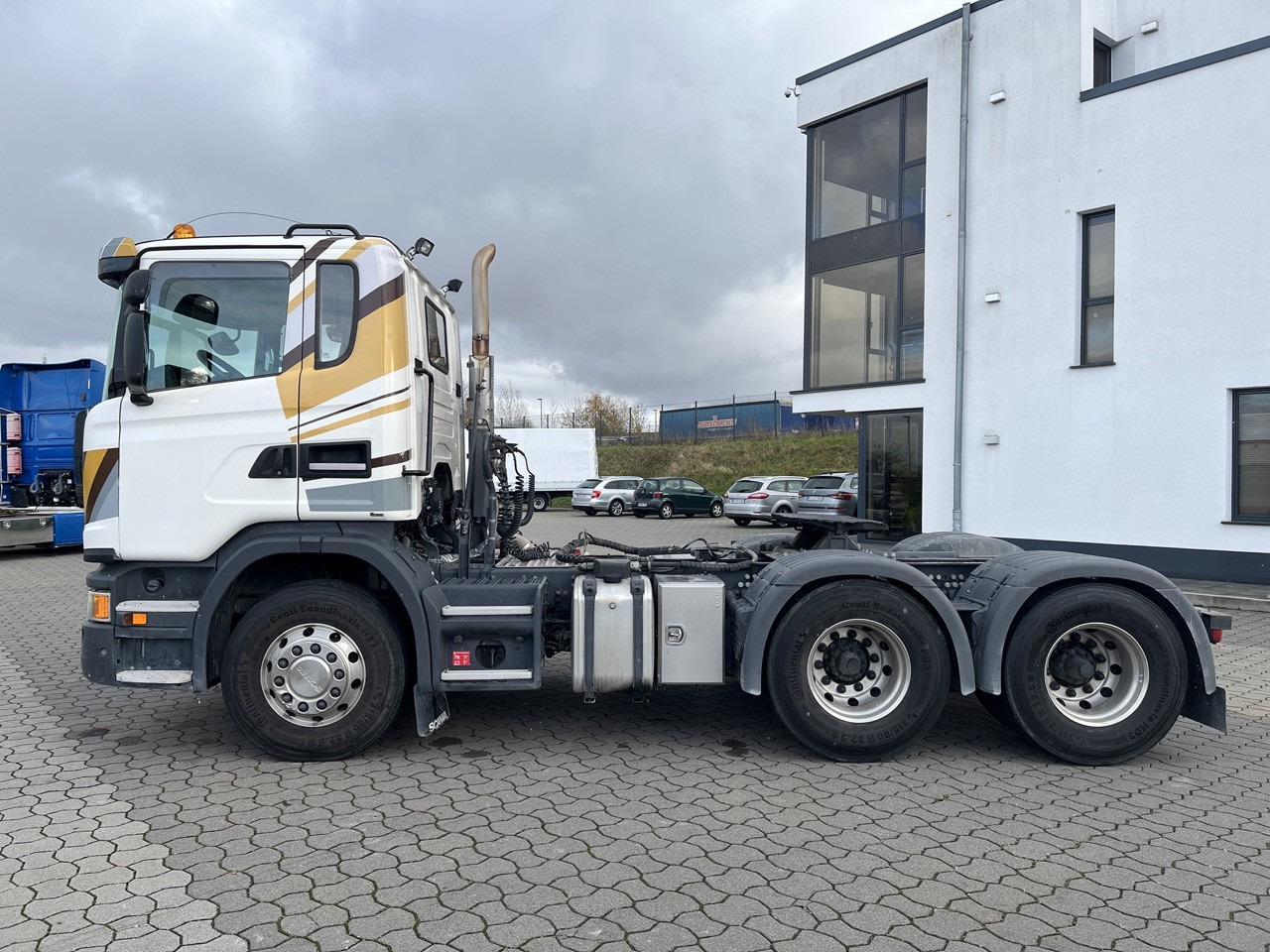 Scania G 490 6x4 Retarder Kipphydraulik - شاحنة جرار: صور 3 Scania G 490 6x4 Retarder Kipphydraulik - شاحنة جرار: صور 3