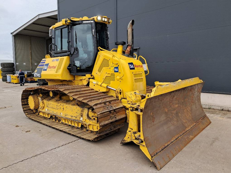Komatsu D61PXI-24E0 - بلدوزر: صور 1 Komatsu D61PXI-24E0 - بلدوزر: صور 1