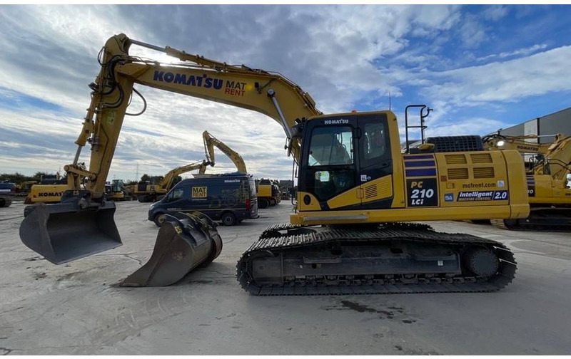 Komatsu PC210LCI-11E0 - حفارات زحافة: صور 4 Komatsu PC210LCI-11E0 - حفارات زحافة: صور 4