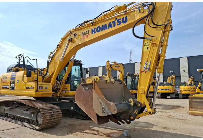 Komatsu PC210LCI-11E0 - حفارات زحافة: صور 1 Komatsu PC210LCI-11E0 - حفارات زحافة: صور 1