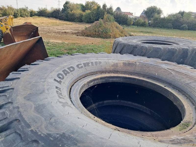 Michelin Xtra Load Grip 24.00R35 - الإطارات والجنوط - آلات البناء: صور 4 Michelin Xtra Load Grip 24.00R35 - الإطارات والجنوط - آلات البناء: صور 4