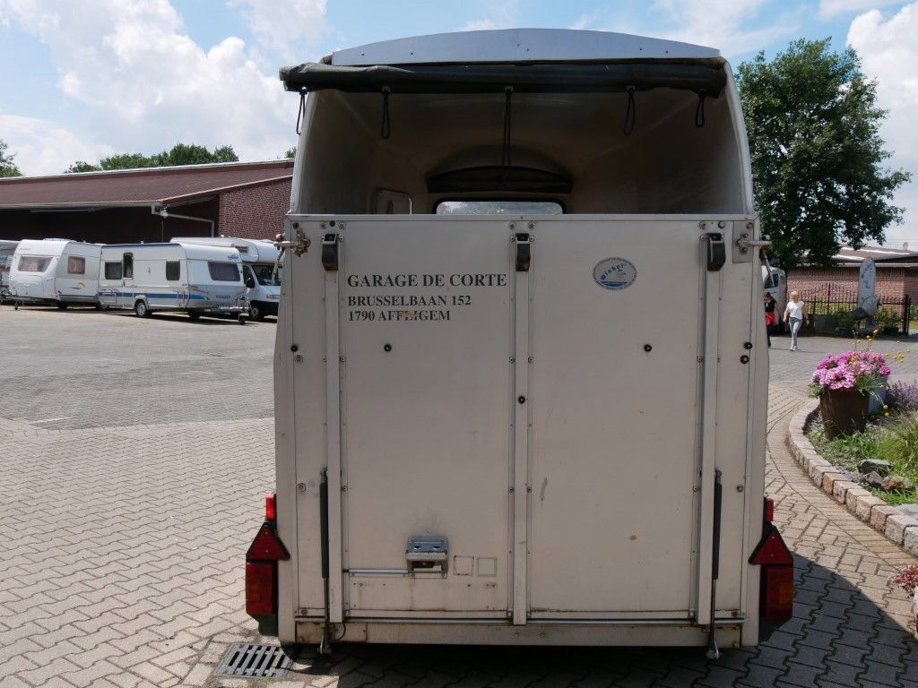 Westfalia Vollpoly 2 Pferde mit Sattelkammer - عربة نقل خيل: صور 2 Westfalia Vollpoly 2 Pferde mit Sattelkammer - عربة نقل خيل: صور 2