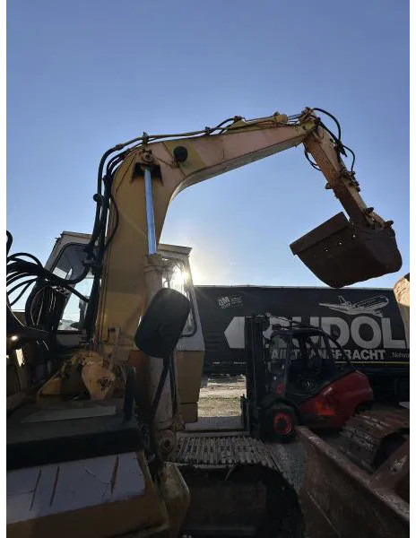 Liebherr A902 A902 D 904 NA Kettenbagger einsatzbereit! - حفارات زحافة: صور 5 Liebherr A902 A902 D 904 NA Kettenbagger einsatzbereit! - حفارات زحافة: صور 5