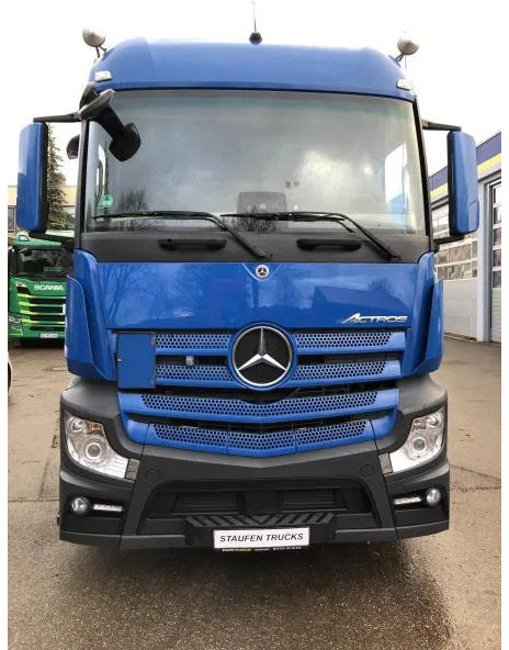 Mercedes-Benz Actros 1845 LS LOW MEGA Streamspace Intarder - شاحنة جرار: صور 3 Mercedes-Benz Actros 1845 LS LOW MEGA Streamspace Intarder - شاحنة جرار: صور 3