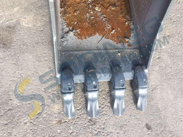 VOLVO BL71 - 430mm - بكت حفار: صور 2 VOLVO BL71 - 430mm - بكت حفار: صور 2