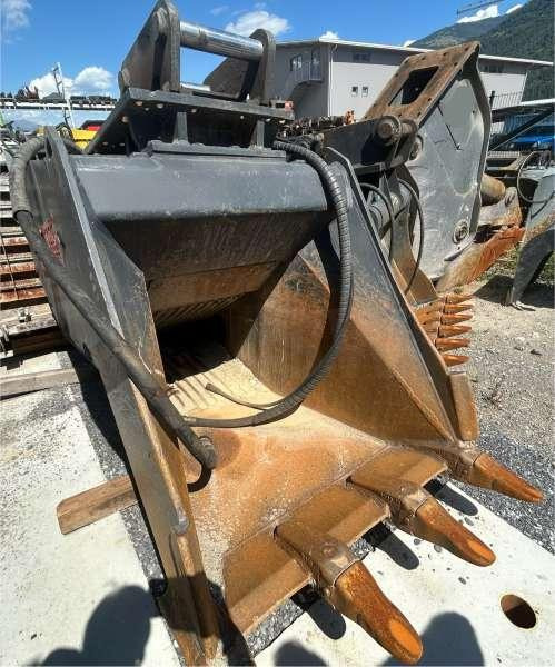 VTN Godet Concasseur VTN FB 250 - بكت - آلات البناء: صور 5 VTN Godet Concasseur VTN FB 250 - بكت - آلات البناء: صور 5