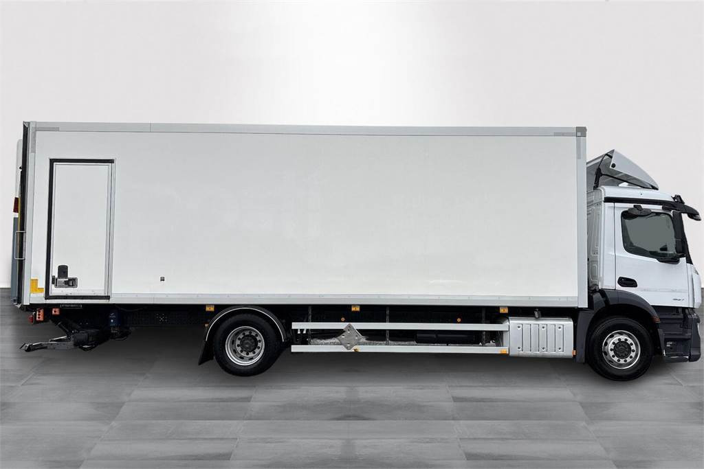 Mercedes-Benz ACTROS 1827 5 KSA-kori +PL - بصندوق مغلق شاحنة: صور 5 Mercedes-Benz ACTROS 1827 5 KSA-kori +PL - بصندوق مغلق شاحنة: صور 5