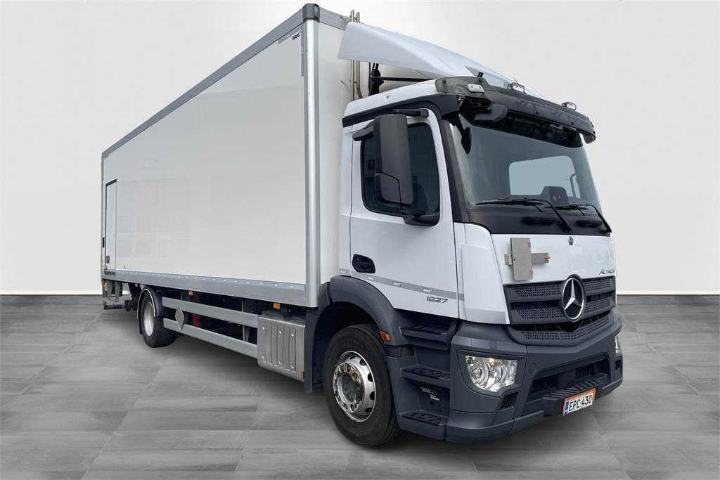 Mercedes-Benz Actros 1827 4x2 8,7m umpikori+PL nostin - متساوي شاحنة: صور 2 Mercedes-Benz Actros 1827 4x2 8,7m umpikori+PL nostin - متساوي شاحنة: صور 2