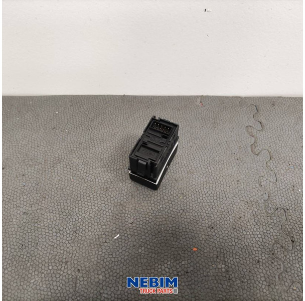 Volvo Volvo - 21211193 - Schakelaar - قطع الغيار - شاحنة: صور 2 Volvo Volvo - 21211193 - Schakelaar - قطع الغيار - شاحنة: صور 2