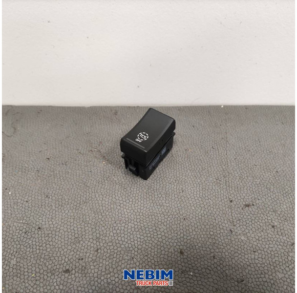 Volvo Volvo - 22996866 - Schakelaar - قطع الغيار - شاحنة: صور 1 Volvo Volvo - 22996866 - Schakelaar - قطع الغيار - شاحنة: صور 1