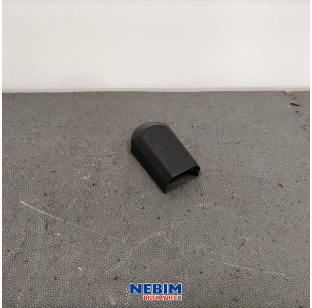 Volvo Volvo - 82215326 - Afdekkap ruitenwissers - قطع الغيار - شاحنة: صور 1 Volvo Volvo - 82215326 - Afdekkap ruitenwissers - قطع الغيار - شاحنة: صور 1