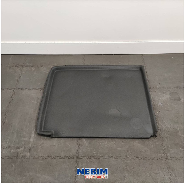 Volvo Volvo - 82289727 - Vloermat rechts achter - قطع الغيار - شاحنة: صور 1 Volvo Volvo - 82289727 - Vloermat rechts achter - قطع الغيار - شاحنة: صور 1