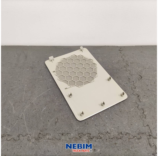 Volvo Volvo - 82332540 - Luidsprekergrille links - قطع الغيار - شاحنة: صور 2 Volvo Volvo - 82332540 - Luidsprekergrille links - قطع الغيار - شاحنة: صور 2