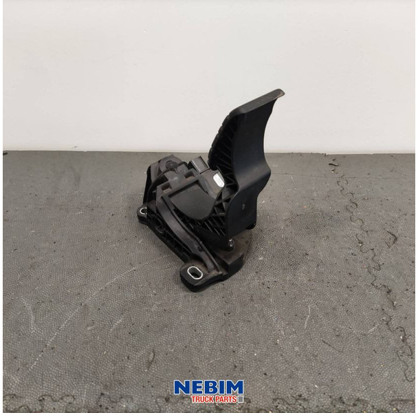 Volvo Volvo - 84416421 - Gaspedaal FH4 - قطع الغيار - شاحنة: صور 2 Volvo Volvo - 84416421 - Gaspedaal FH4 - قطع الغيار - شاحنة: صور 2