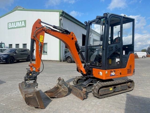 Hitachi ZX 19-6 CR MIETE / RENTAL (12005522) - حفارة مصغرة: صور 2 Hitachi ZX 19-6 CR MIETE / RENTAL (12005522) - حفارة مصغرة: صور 2