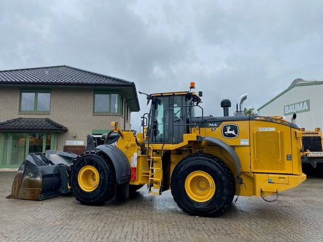 John Deere 744 P MIETE / RENTAL (12002124) - اللودر بعجل: صور 2 John Deere 744 P MIETE / RENTAL (12002124) - اللودر بعجل: صور 2