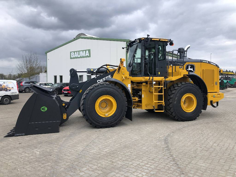 John Deere 744 P MIETE / RENTAL (12002126) - اللودر بعجل: صور 1 John Deere 744 P MIETE / RENTAL (12002126) - اللودر بعجل: صور 1