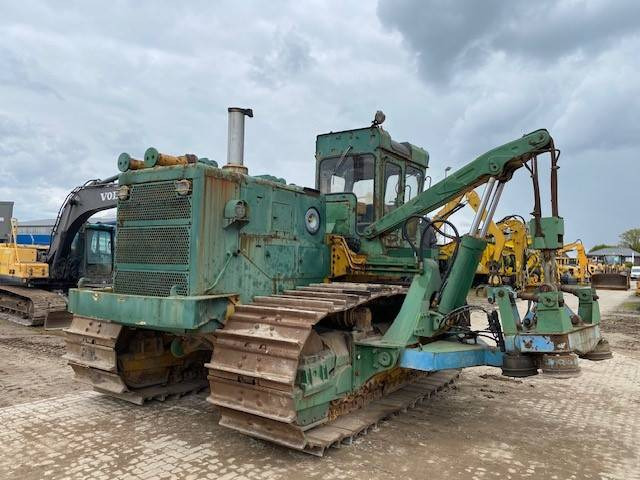 Komatsu D 355 C-3 Rückeraupe / Conveyor Shifter MIETE/RENT - مجنزرة لمد الأنابيب: صور 1 Komatsu D 355 C-3 Rückeraupe / Conveyor Shifter MIETE/RENT - مجنزرة لمد الأنابيب: صور 1