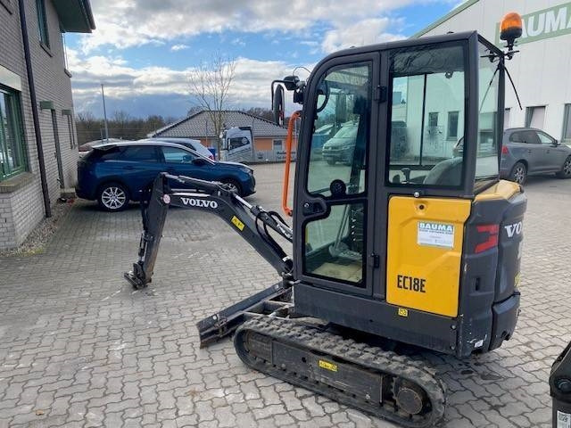 Volvo EC 18 E MIETE / RENTAL (12001760) - حفارة مصغرة: صور 3 Volvo EC 18 E MIETE / RENTAL (12001760) - حفارة مصغرة: صور 3