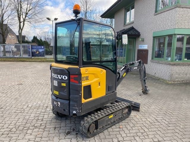 Volvo EC 18 E MIETE / RENTAL (12001761) - حفارة مصغرة: صور 4 Volvo EC 18 E MIETE / RENTAL (12001761) - حفارة مصغرة: صور 4