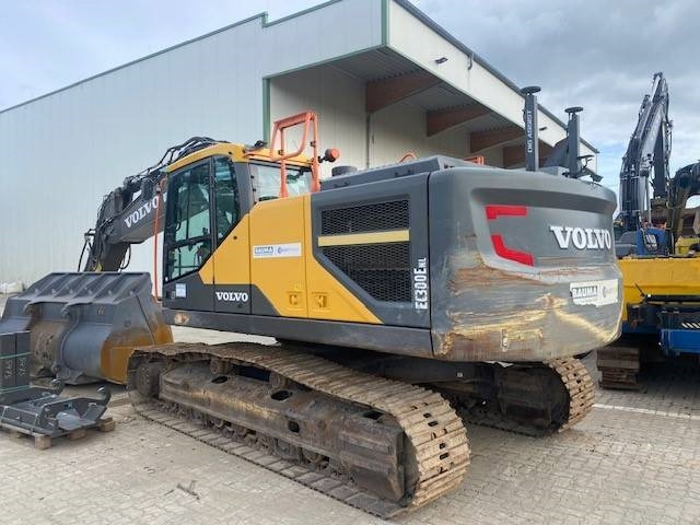 Volvo EC 300 E NL MIETE / RENTAL (12001057) - حفارات زحافة: صور 2 Volvo EC 300 E NL MIETE / RENTAL (12001057) - حفارات زحافة: صور 2