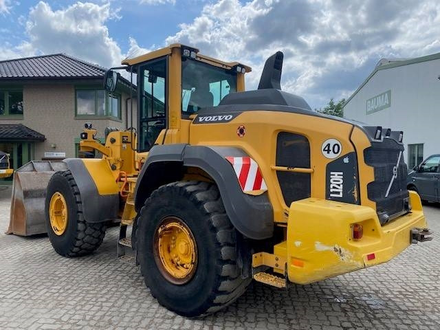 Volvo L 120 H MIETE / RENTAL (12001931) - اللودر بعجل: صور 2 Volvo L 120 H MIETE / RENTAL (12001931) - اللودر بعجل: صور 2