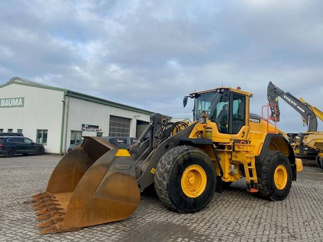 Volvo L 150 H MIETE / RENTAL (12005546) - اللودر بعجل: صور 1 Volvo L 150 H MIETE / RENTAL (12005546) - اللودر بعجل: صور 1