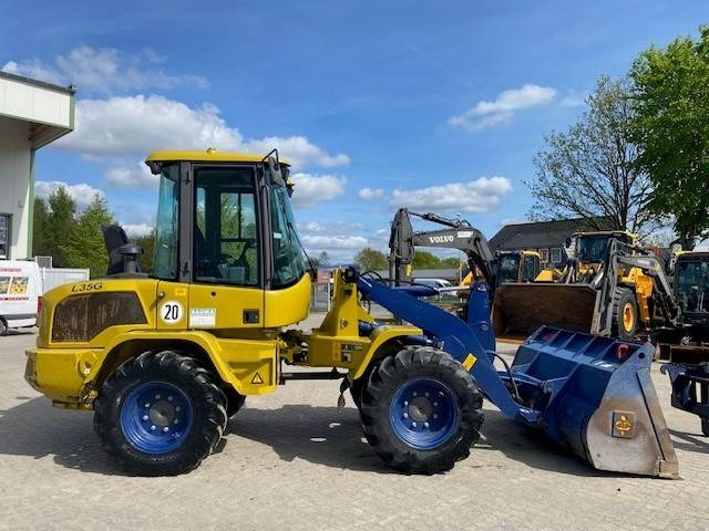 Volvo L 35 G MIETE / RENTAL (12002209) - اللودر بعجل: صور 5 Volvo L 35 G MIETE / RENTAL (12002209) - اللودر بعجل: صور 5