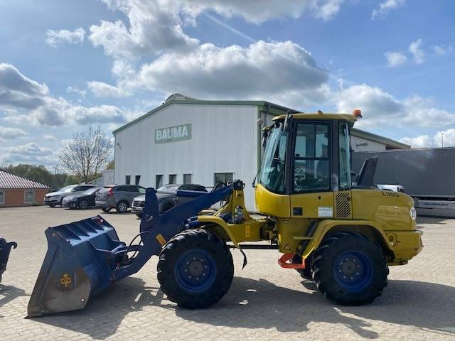 Volvo L 35 G MIETE / RENTAL (12002209) - اللودر بعجل: صور 1 Volvo L 35 G MIETE / RENTAL (12002209) - اللودر بعجل: صور 1