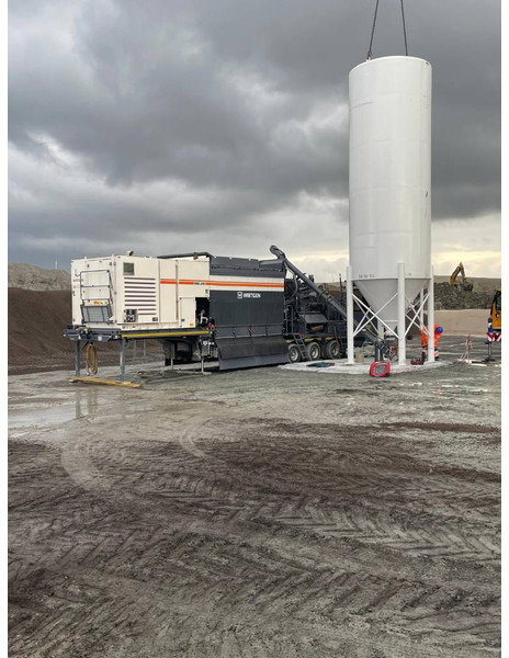 Wirtgen KMA 240i MIETE / RENTAL - معدات خلط الأسفلت: صور 1 Wirtgen KMA 240i MIETE / RENTAL - معدات خلط الأسفلت: صور 1