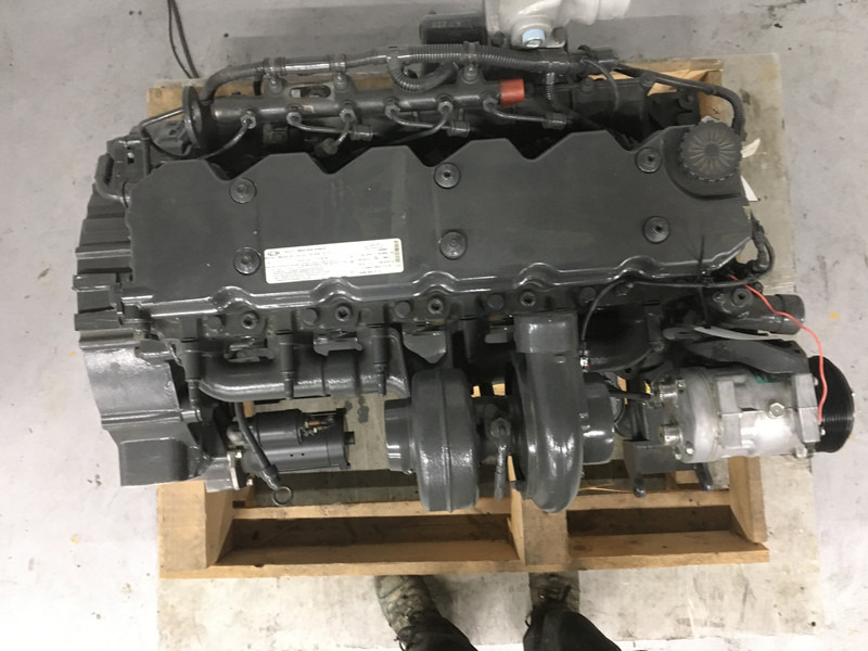 CNH IVECO 667TA/EBA NEW - آلات البناء: صور 5 CNH IVECO 667TA/EBA NEW - آلات البناء: صور 5