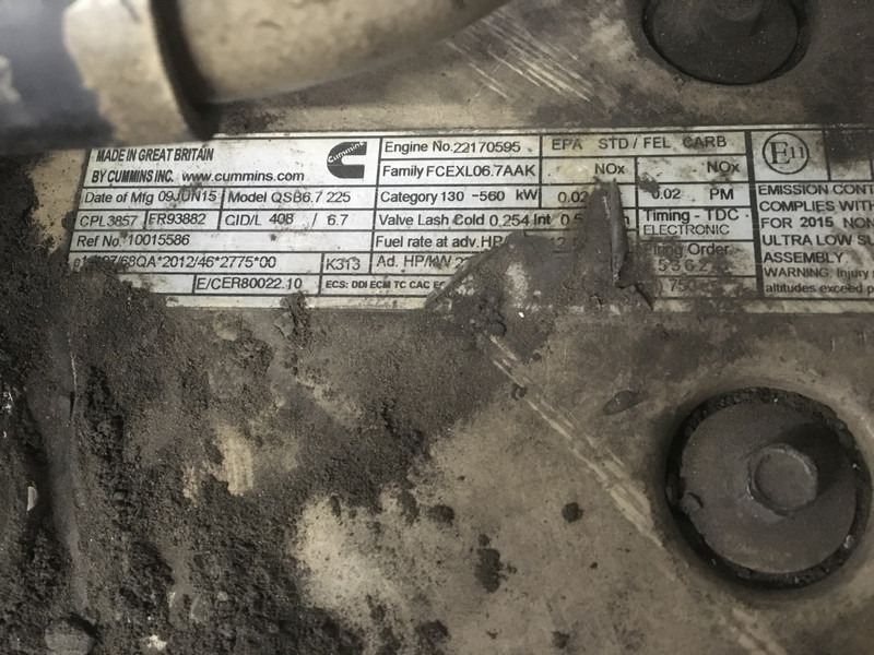 آلات البناء Cummins QSB6.7 CPL3857 FOR PARTS: صور 6