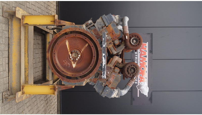 Cummins QSK60 CPL2855 USED - آلات البناء: صور 3 Cummins QSK60 CPL2855 USED - آلات البناء: صور 3