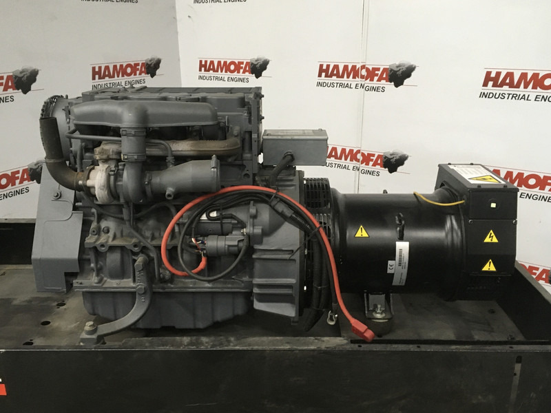 Deutz BF4L2011 GENERATOR 40KVA NEW - مجموعة المولدات: صور 2 Deutz BF4L2011 GENERATOR 40KVA NEW - مجموعة المولدات: صور 2
