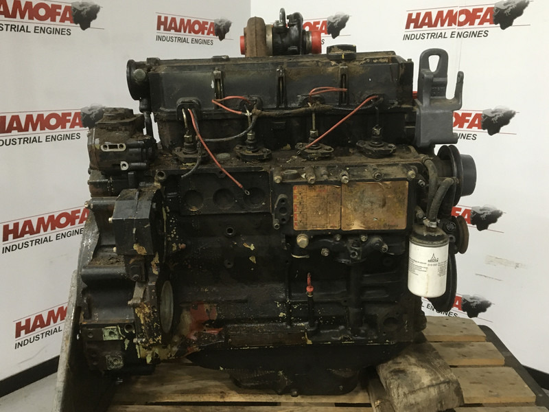 Deutz BF4M1013E FOR PARTS - آلات البناء: صور 1 Deutz BF4M1013E FOR PARTS - آلات البناء: صور 1