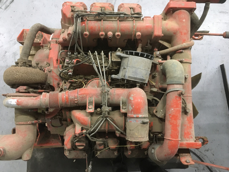 Deutz BF6M1015C USED - آلات البناء: صور 5 Deutz BF6M1015C USED - آلات البناء: صور 5