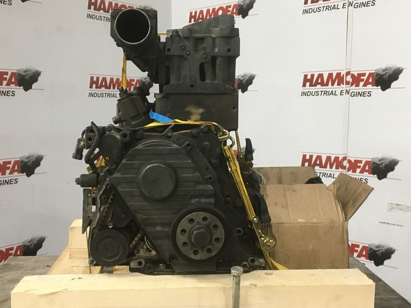 Deutz D2011L03 FOR PARTS - آلات البناء: صور 4 Deutz D2011L03 FOR PARTS - آلات البناء: صور 4