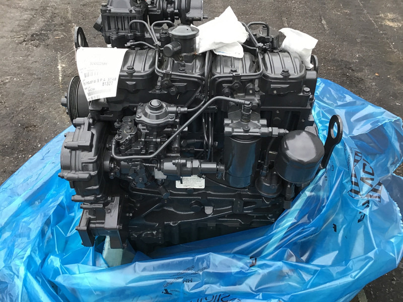 Iveco F5AE9454F*A001 NEW - آلات البناء: صور 3 Iveco F5AE9454F*A001 NEW - آلات البناء: صور 3