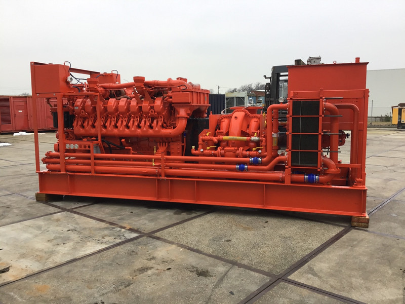 MTU 16V4000 POMP 3600M³/HR USED - مضخة مياه: صور 2 MTU 16V4000 POMP 3600M³/HR USED - مضخة مياه: صور 2