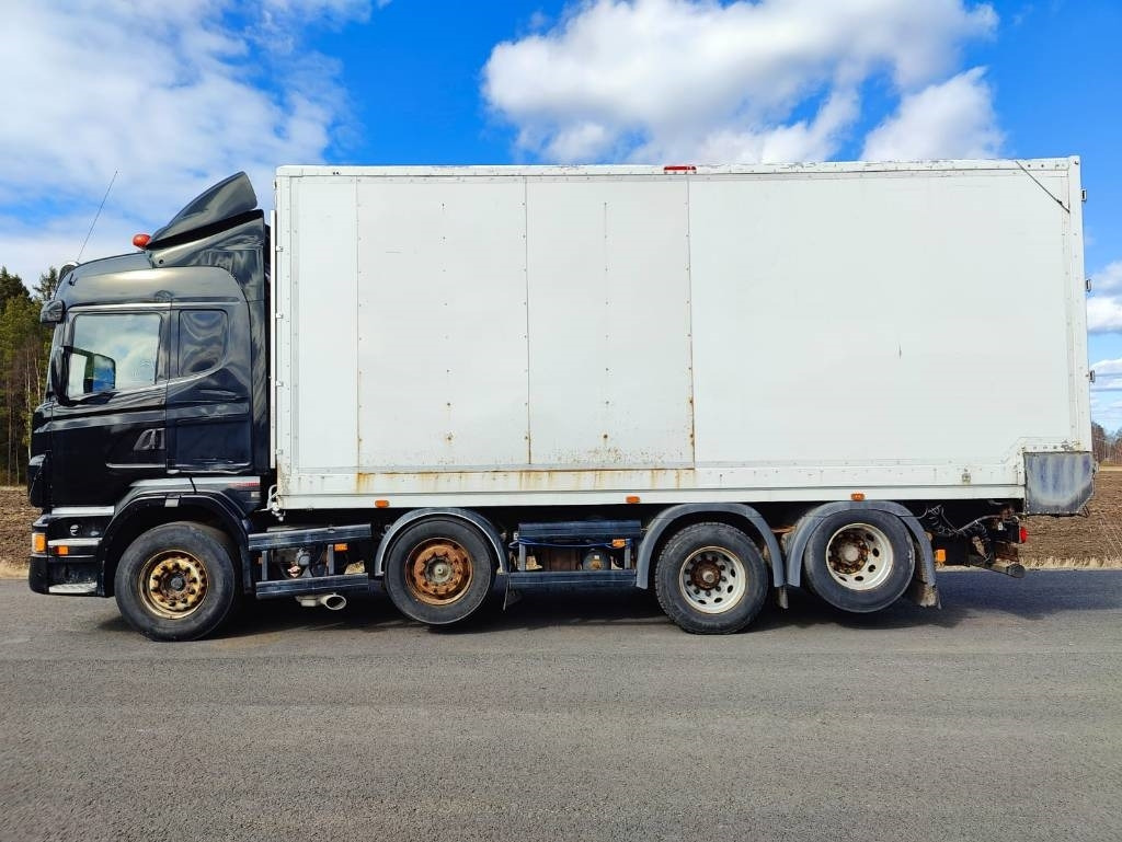 Scania R 500 8x2 4700 - بصندوق مغلق شاحنة: صور 5 Scania R 500 8x2 4700 - بصندوق مغلق شاحنة: صور 5