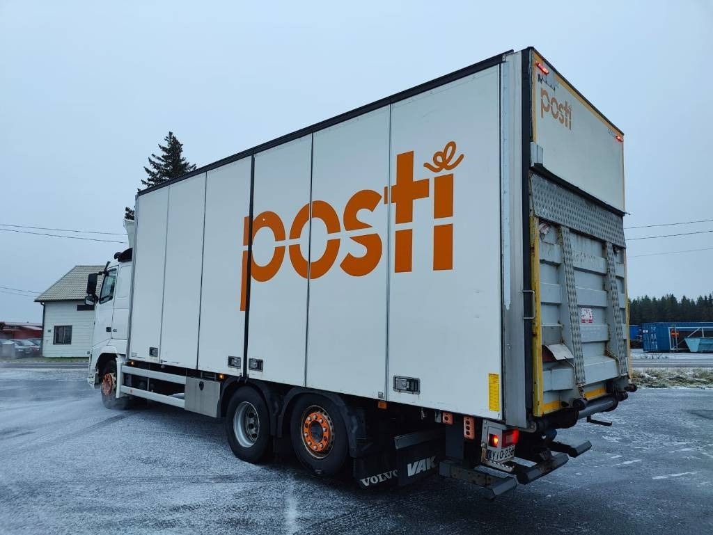 Volvo FH 13 - بصندوق مغلق شاحنة: صور 3 Volvo FH 13 - بصندوق مغلق شاحنة: صور 3