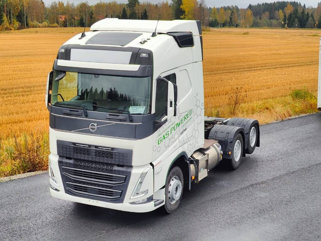 Volvo FH 460 LNG  - شاحنة جرار: صور 1 Volvo FH 460 LNG  - شاحنة جرار: صور 1