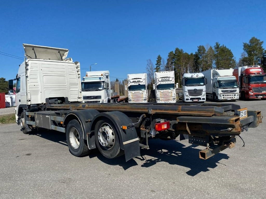 Volvo FM 13 - شاحنات الحاويات/ جسم علوي قابل للتغيير شاحنة: صور 3 Volvo FM 13 - شاحنات الحاويات/ جسم علوي قابل للتغيير شاحنة: صور 3